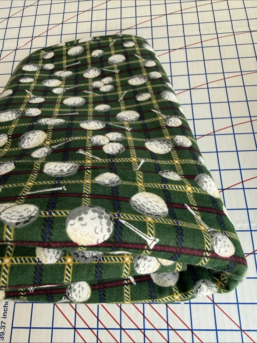 Vintage David Textiles Golf Ball Tartan Flannel Fabric 3 Yards 44” Cotton